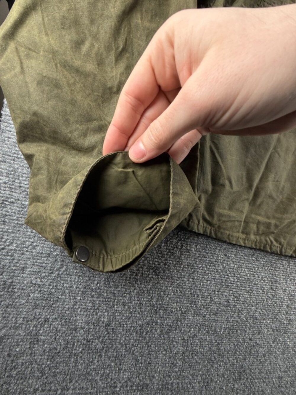 VTG Barbour Spey A130 Waxed Jacket Green Men Fishing Wasting Angler Pin Short - Picture 11 of 16